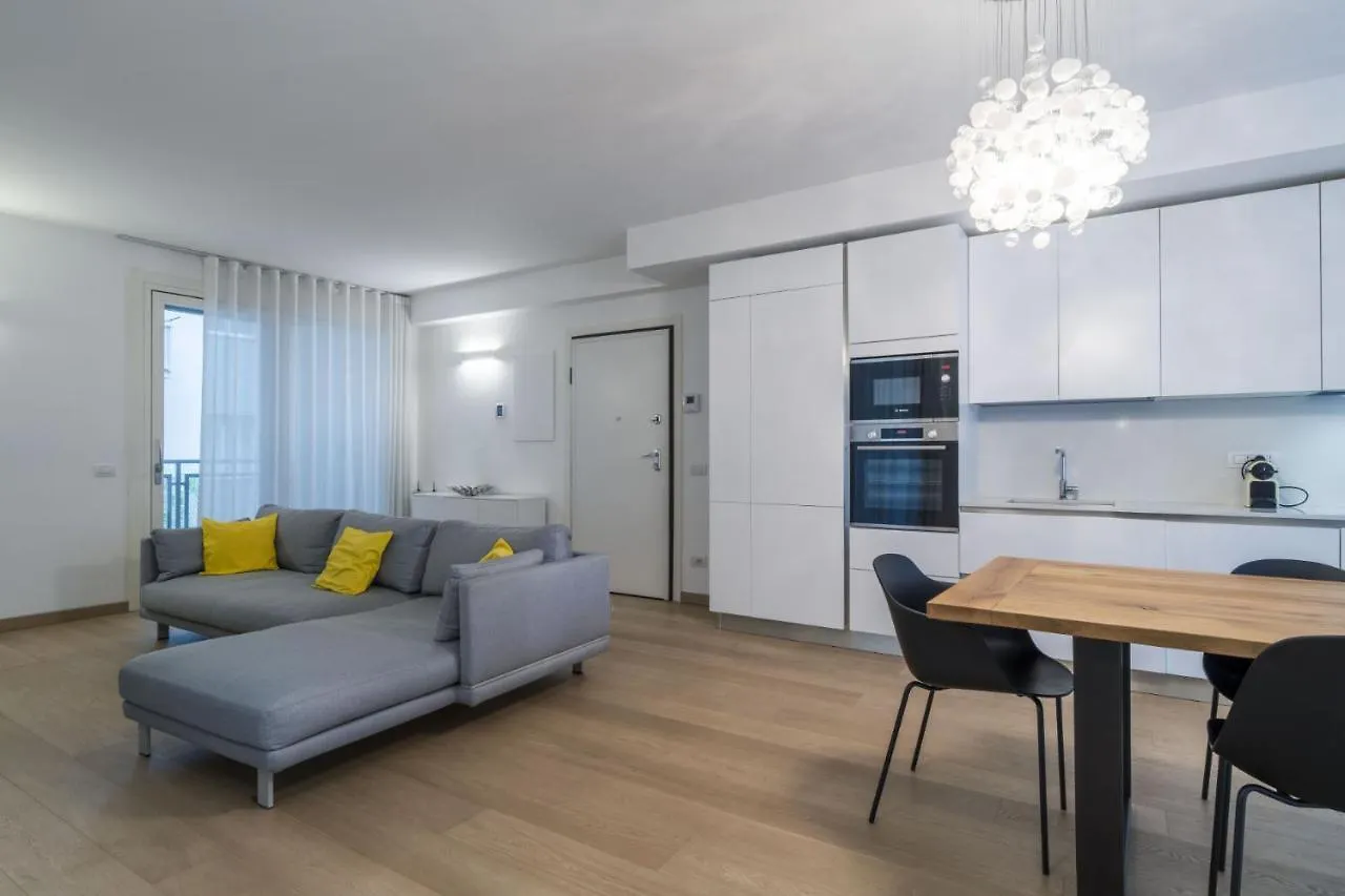 Easylife - Moderno Ed Elegante Trilocale In Corso Garibaldi Apartment Milan