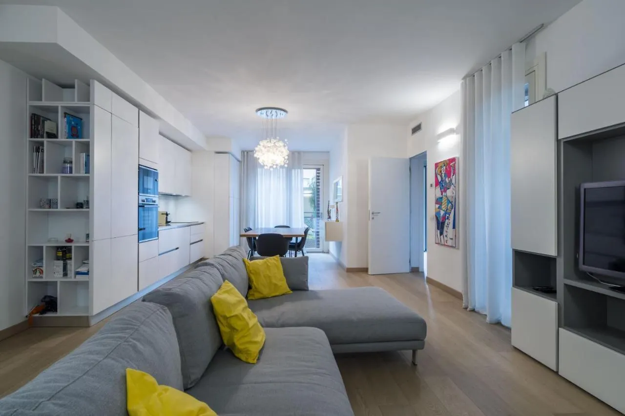 Easylife - Moderno Ed Elegante Trilocale In Corso Garibaldi Apartment Milan