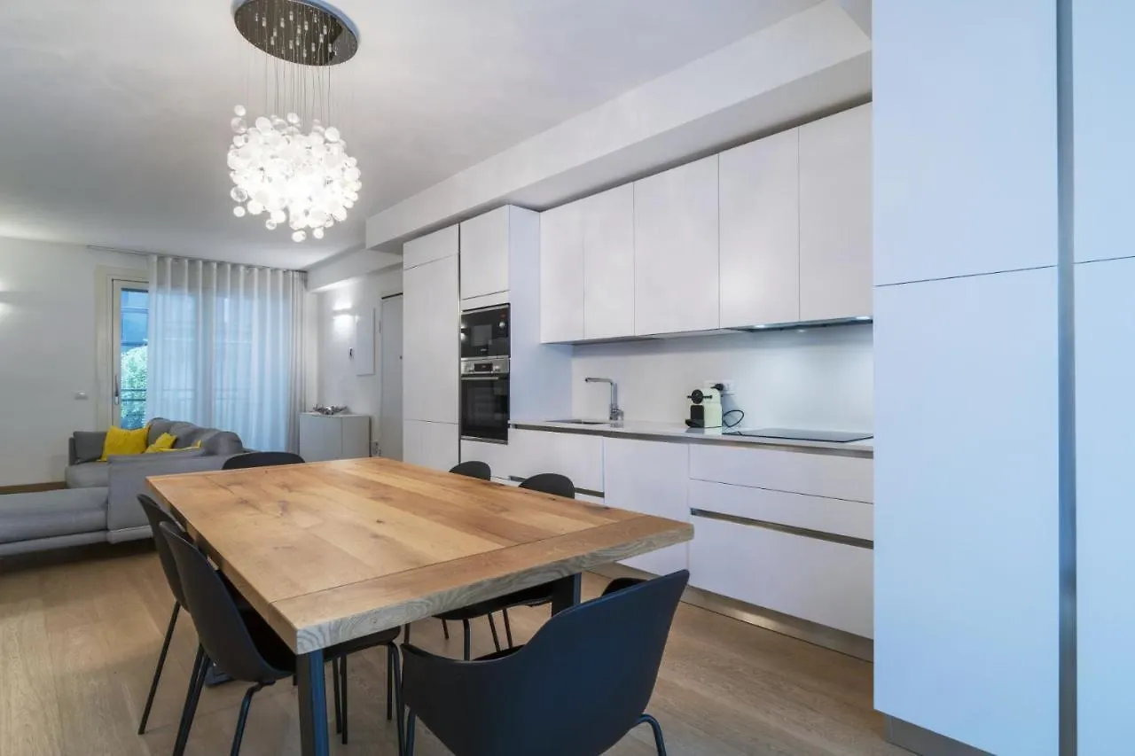 Easylife - Moderno Ed Elegante Trilocale In Corso Garibaldi Apartment Milan Italy